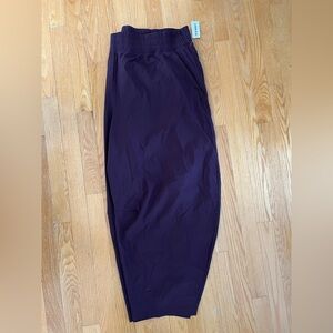 Old Navy SleekTech Pants